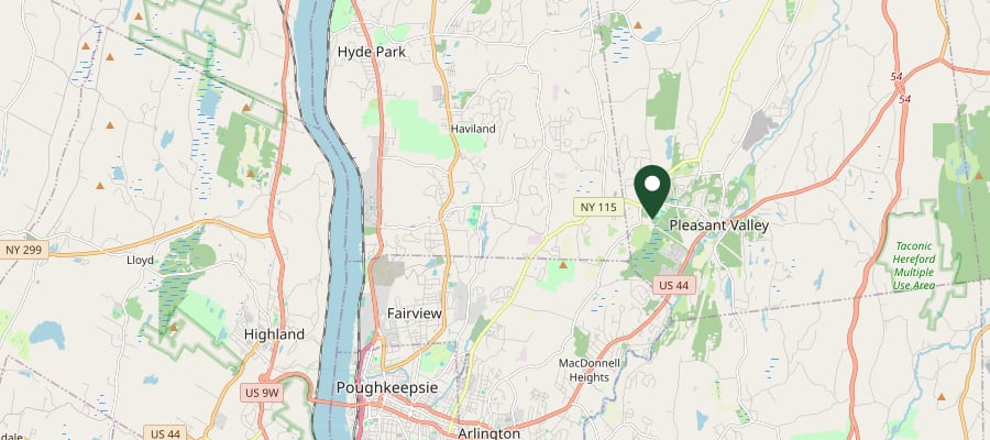 Locator map showing Pleasant Valley, NY, within the GXB Precision Tree Care service area in Dutchess County
